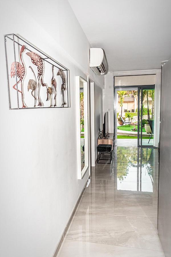 דירת גן פונה לבריכה - Pool Garden View Eilat Lägenhet Exteriör bild
